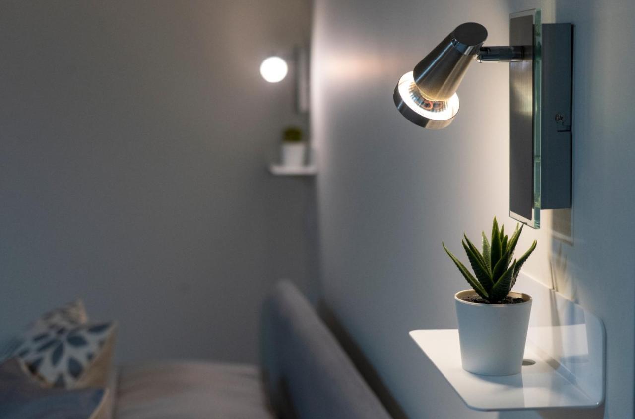 Ad Un Passo Dal Centro Apartment Катания Екстериор снимка